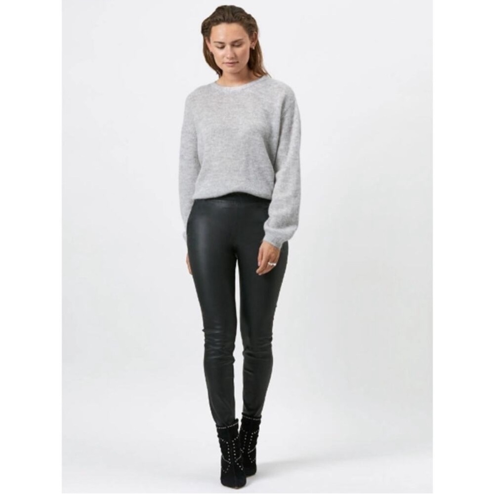 Genuine Leather Leggings sz 6 Black pull on skinny pants